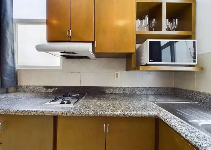 Chic 1br With Pool Parking Close To Ado